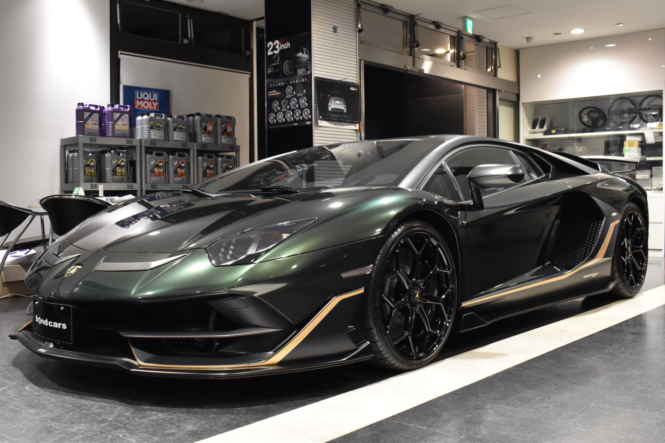 SVJ　Lamborghini　アヴェンタドール　中古　カスタム　東京　大阪