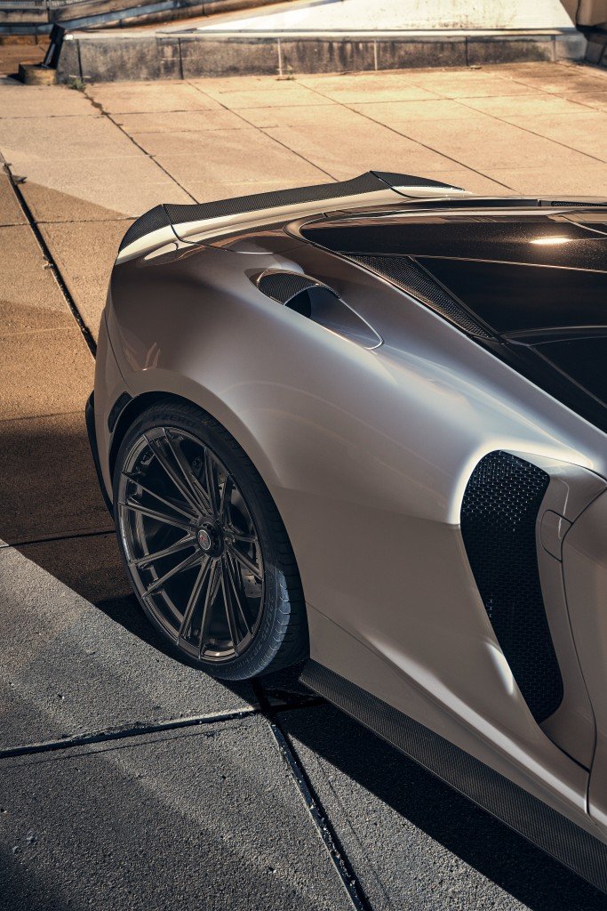 McLaren GT Luxe NOVITEC カスタム ドレスアップ bond ボンド 輸入車 イギリス車 マクラーレン 買取 販売 東京