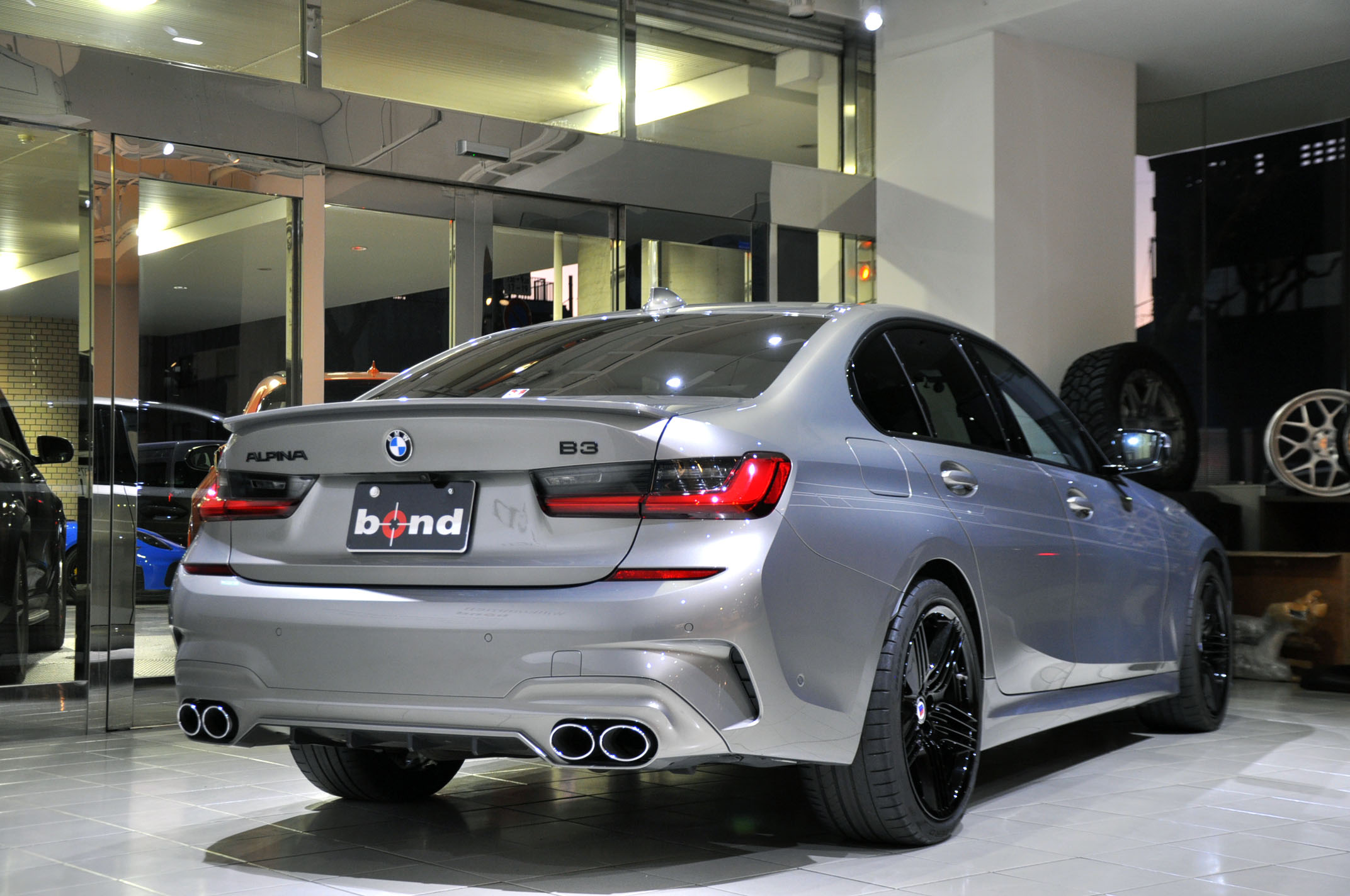 BMW ALPINA B3 LIMOUSINE アルピナ 輸入車 販売 買取 bond ボンド 東京 カスタム ドレスアップ
