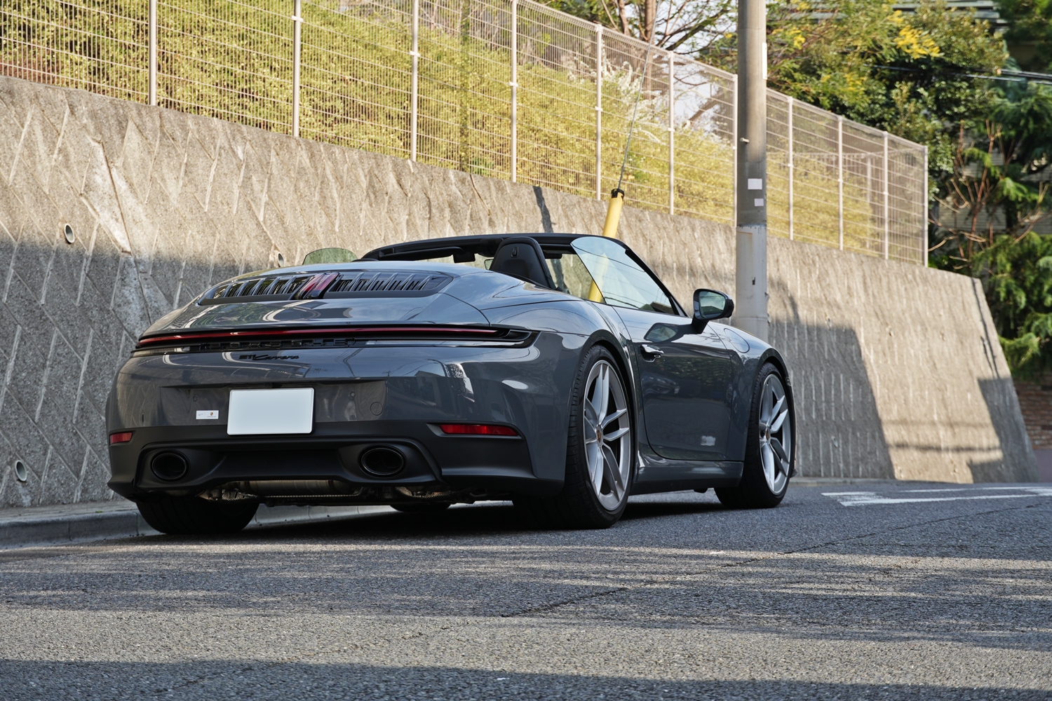 992.2　カレラ　カブリオレ　GTS　ローダウン　カスタム　スペーサー
