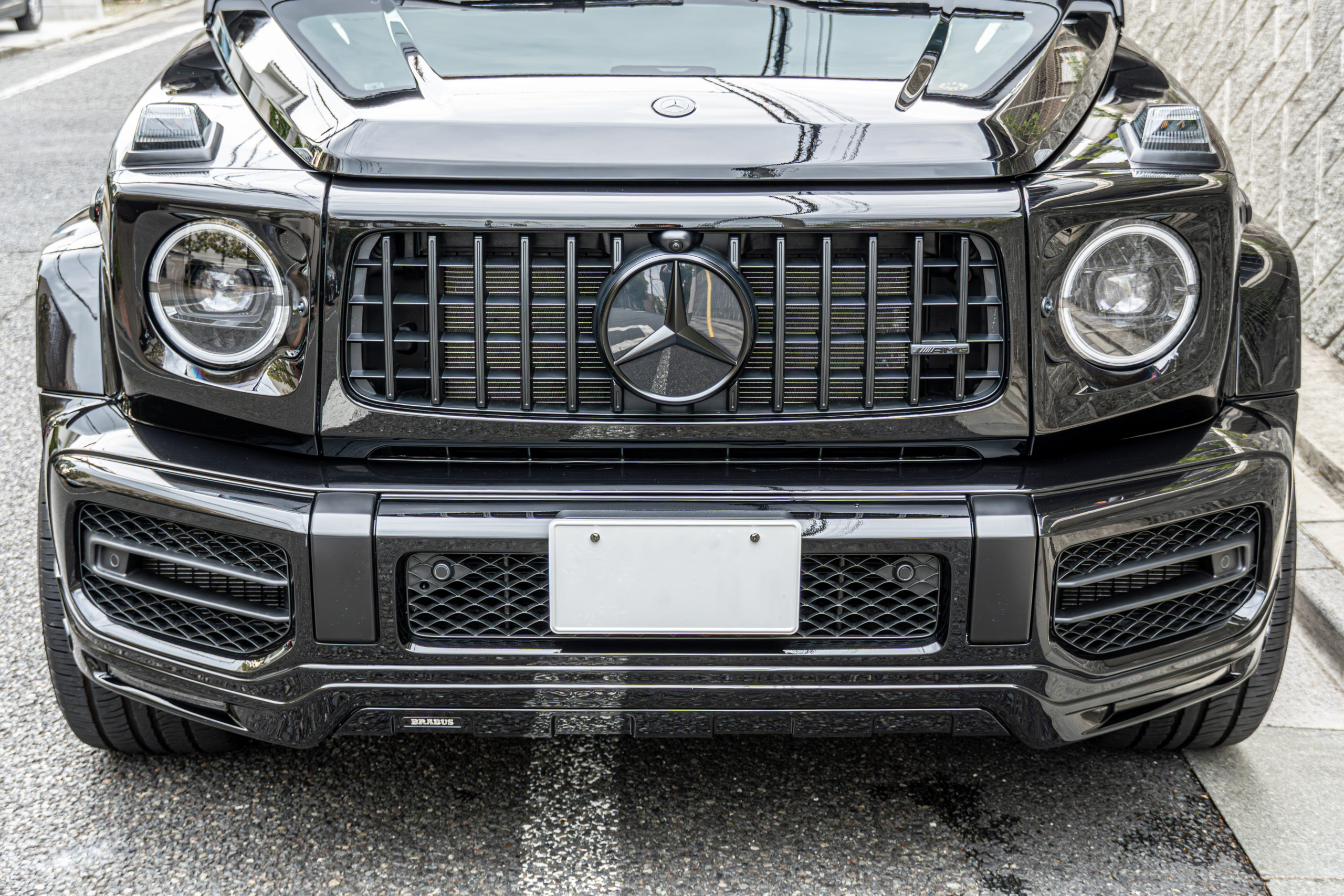AMG W463A G63 カスタム　BRABUS ブラバス　フロントスポイラー　バルブシステムエキゾースト　ブラックアウト