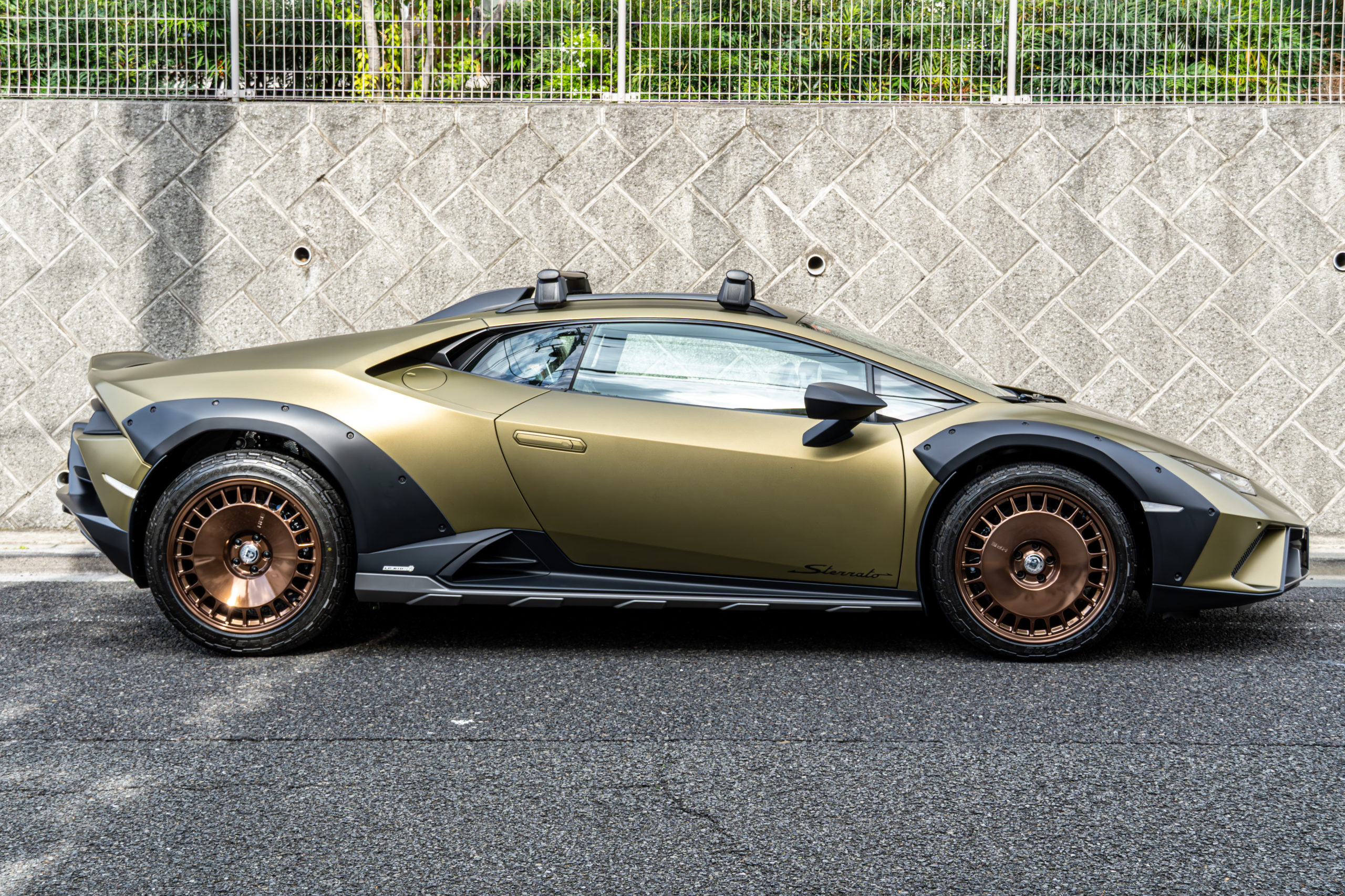 HURACAN STERRATO　ランボルギーニ　ウラカン　ステラート　HRE 935M ポリッシュドブロンズ　