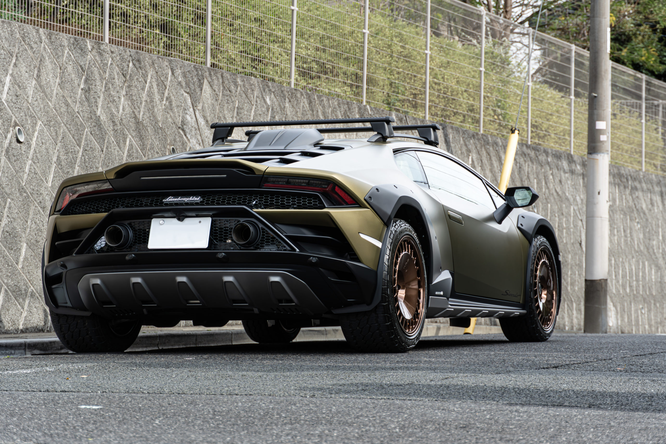 HURACAN STERRATO　ランボルギーニ　ウラカン　ステラート　HRE 935M ポリッシュドブロンズ　