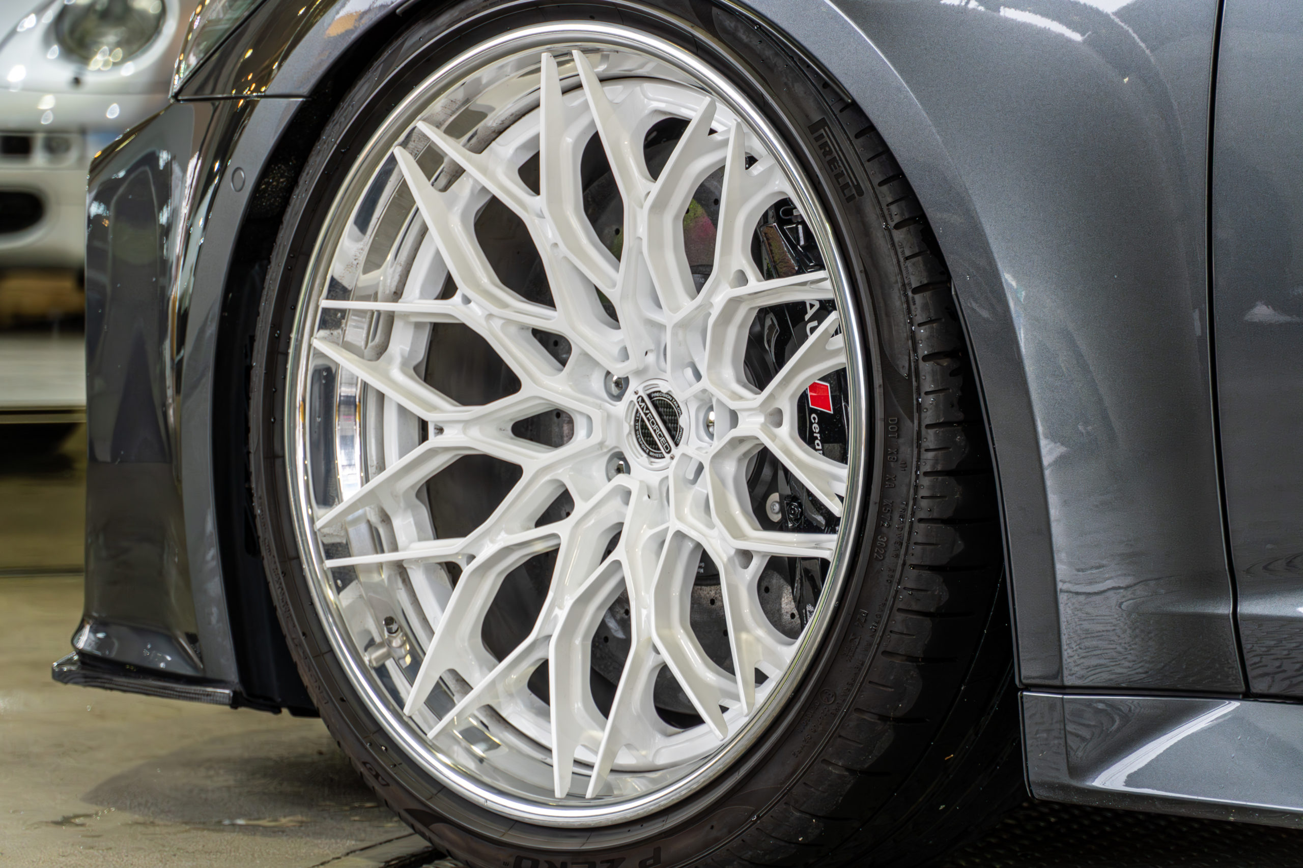 RS6 カスタム 22インチ MV FORED ローダウン ASC エアサス カーボンスポイラー CR24