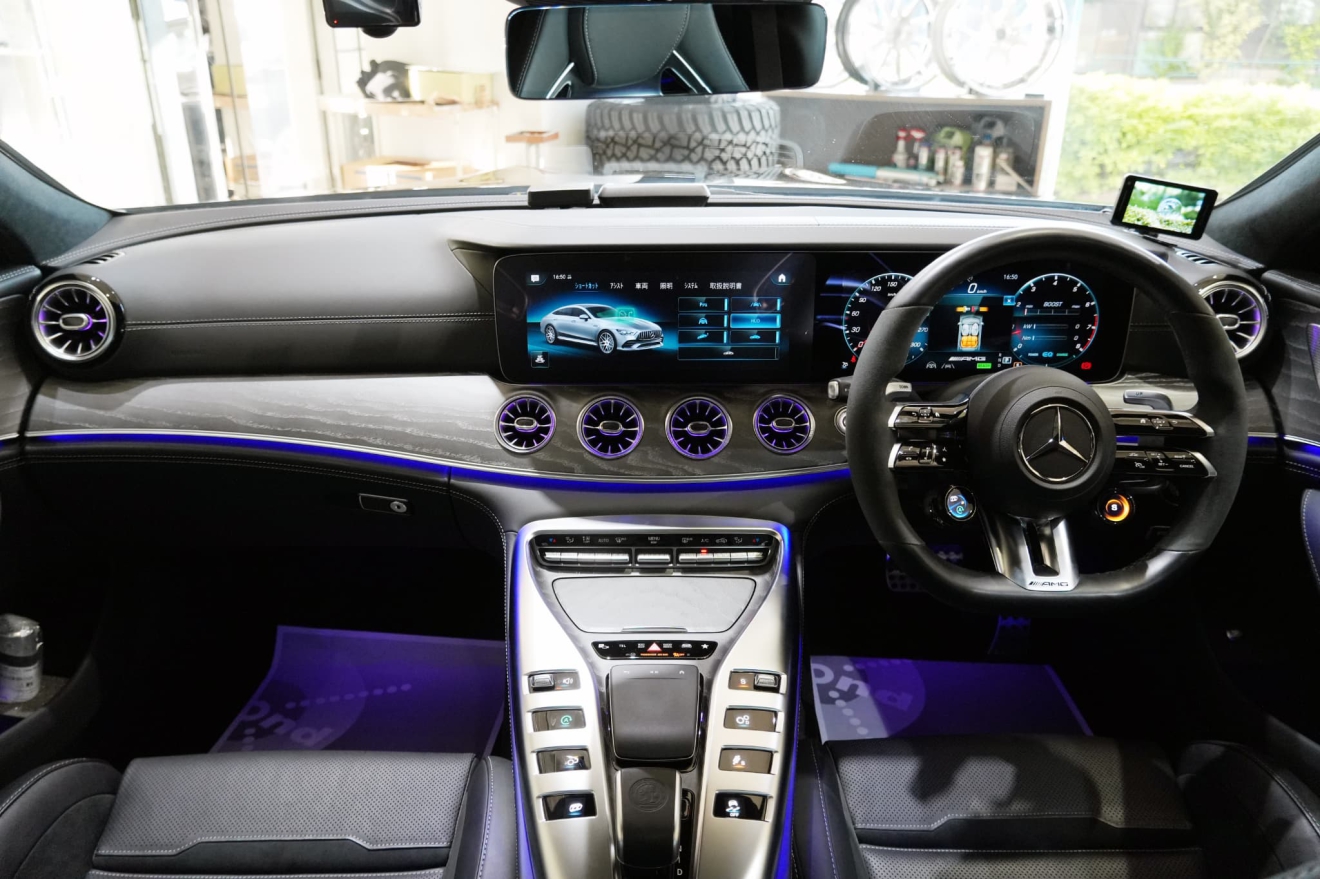 メルセデスAMG　GT53　GT4ドアクーペ　ブラックアウト　ローダウン　輸入車　販売　買取　カスタム　bond　ボンド　東京