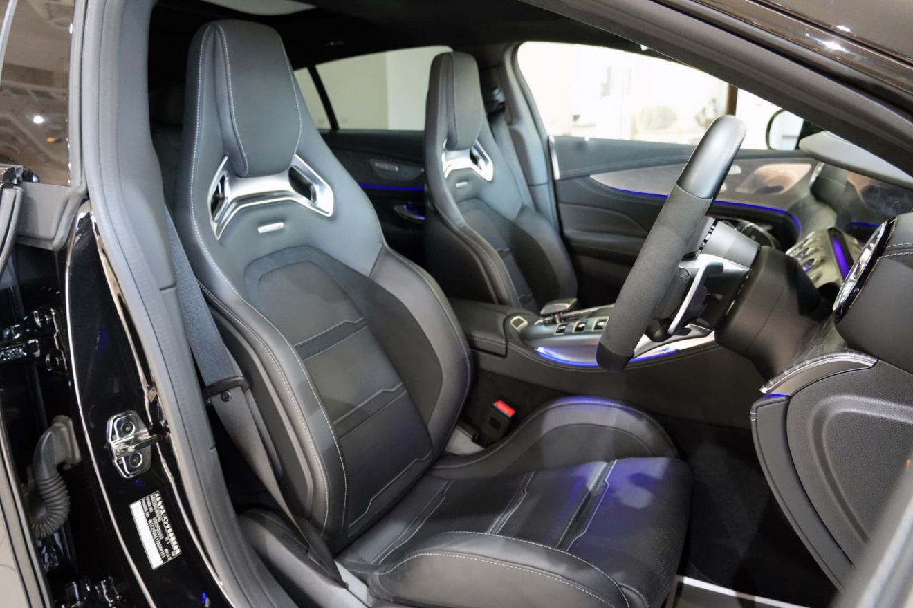 メルセデスAMG　GT53　GT4ドアクーペ　ブラックアウト　ローダウン　輸入車　販売　買取　カスタム　bond　ボンド　東京