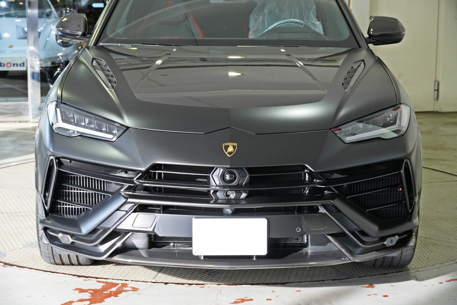 Lamborghini　URUS　Performante　プロテクションフィルム　ステルスフィルム　ボディ全面　フルプロテクション　カスタム　ラッピング