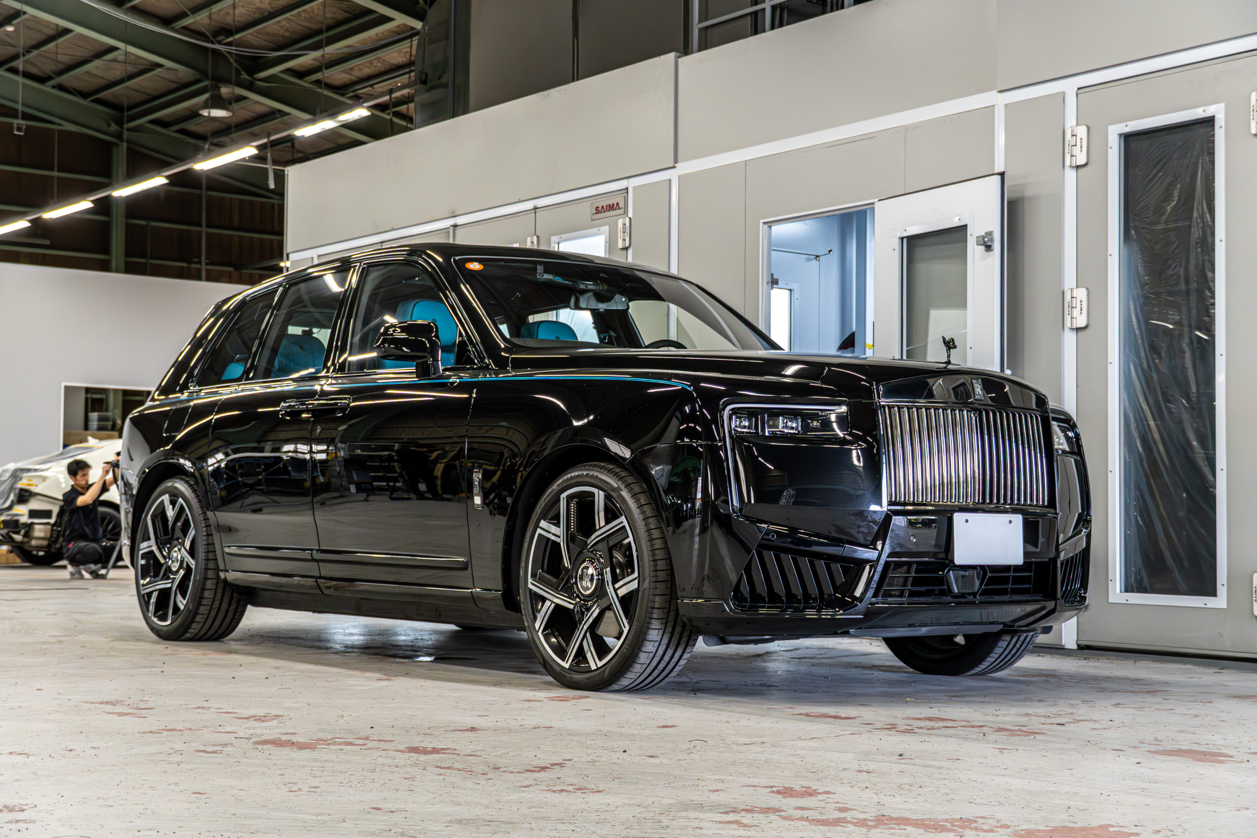 カリナン　マンソリー　シリーズ2　ロールスロイス　カスタム　CULLINAN MANSORY