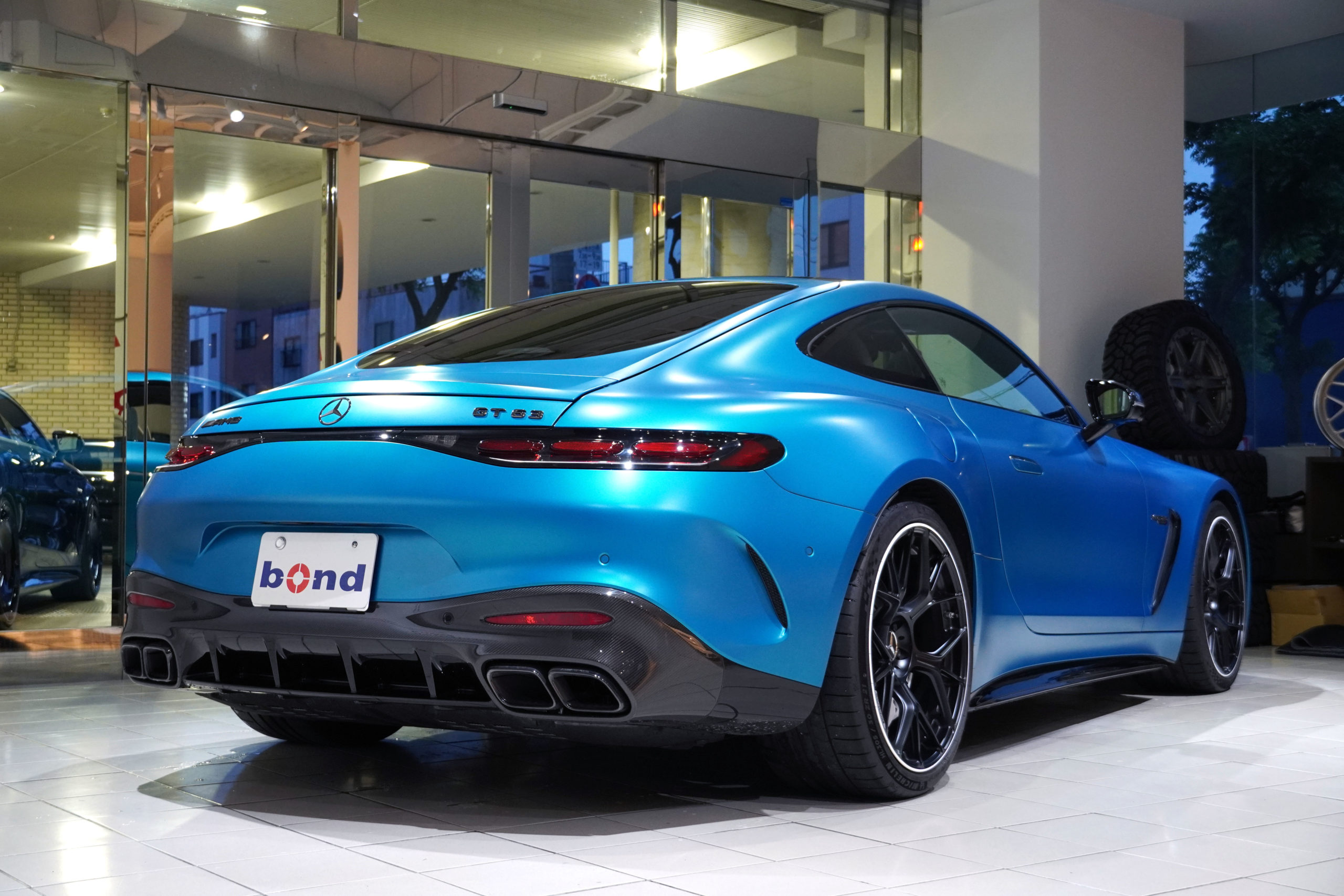Mercedes AMG GT63 メルセデスAMG 輸入車 販売 買取 カスタム ドレスアップ bond ボンド 東京 　中古車　GT63　中古　低走行