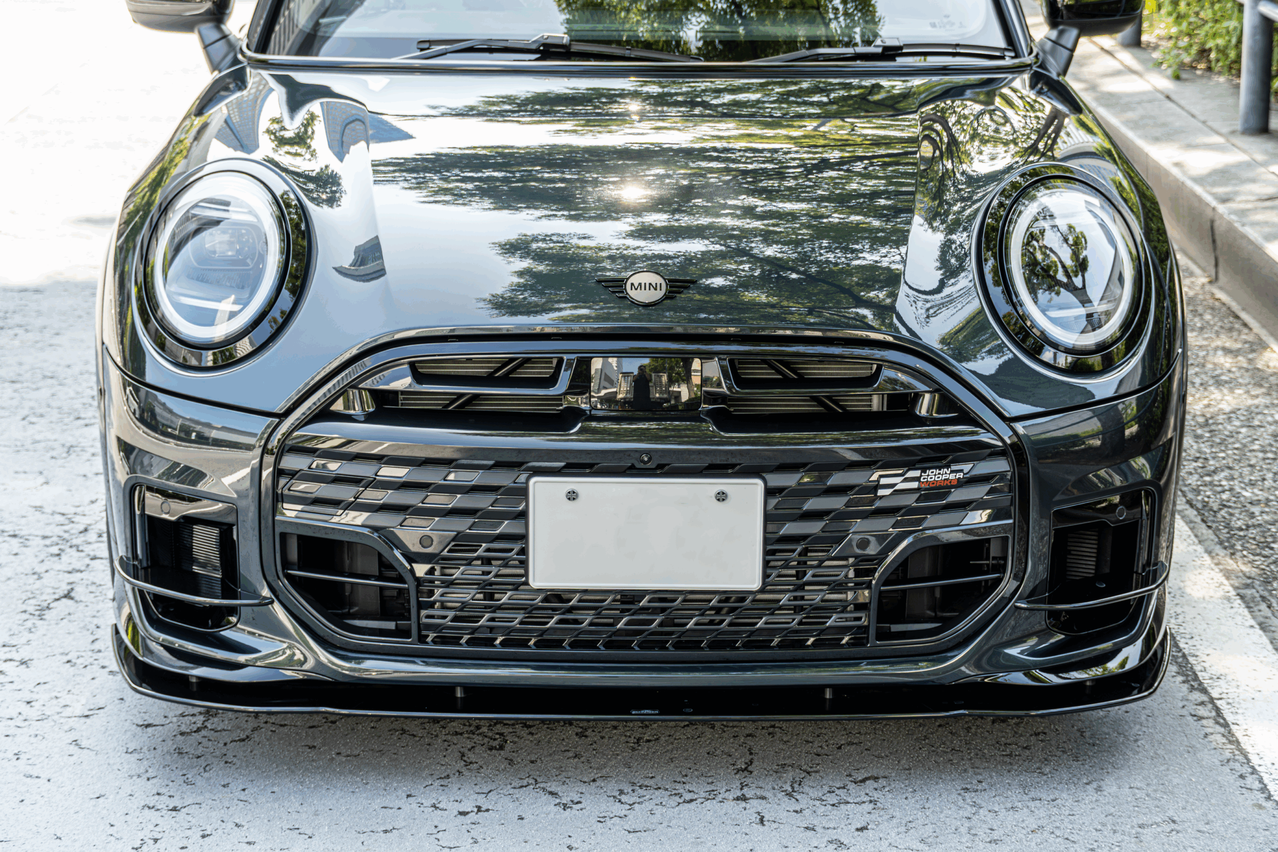 MINI F67 JCW 車高調 ローダウン　ACS エアロパーツ　ブラックアウト