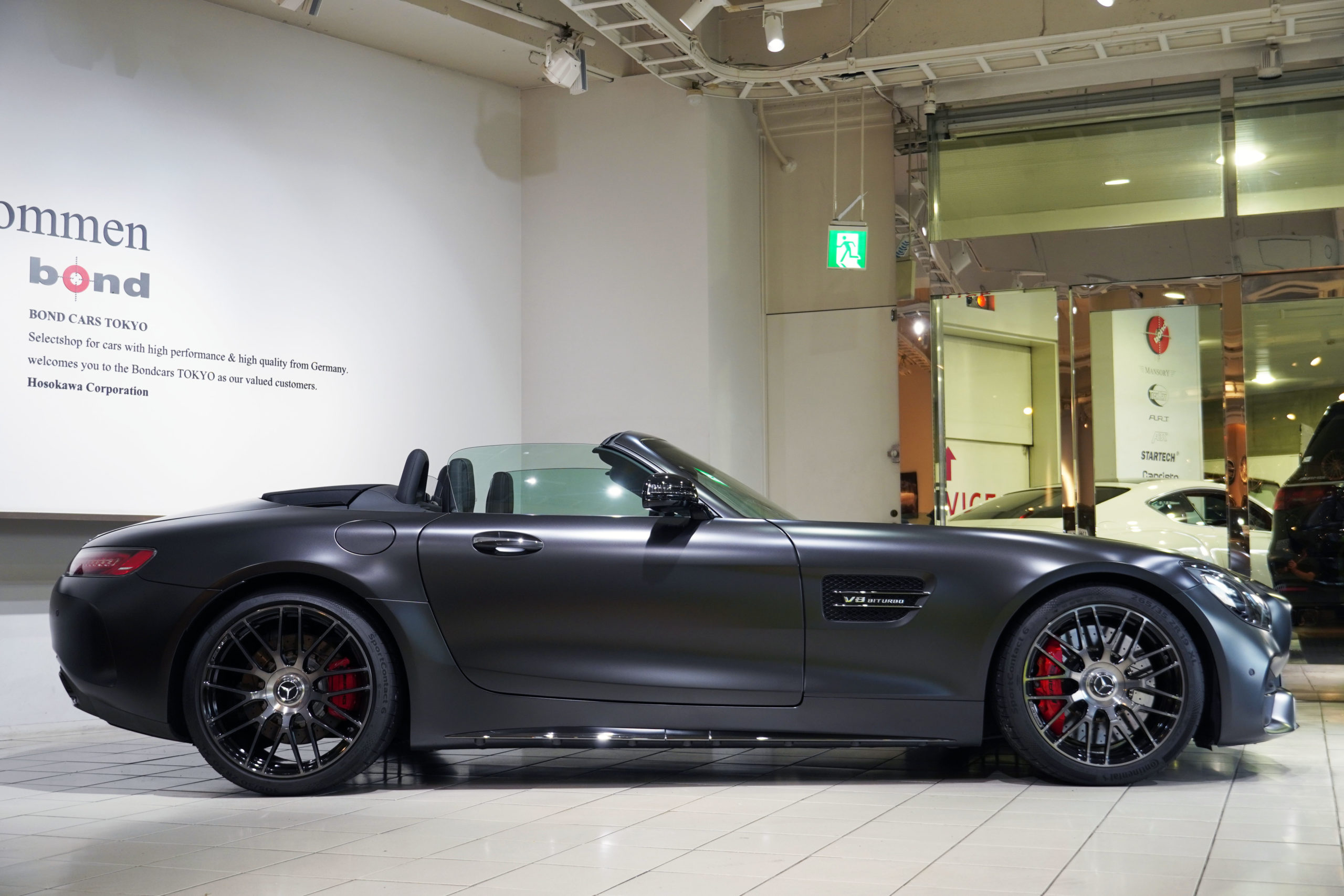 MercedesAMG GT メルセデスAMG　GTC　ロードスター　オープンカー　エディション50　限定車　特別仕様車　輸入車　販売　買取　カスタム　ドレスアップ　bond　ボンド　東京