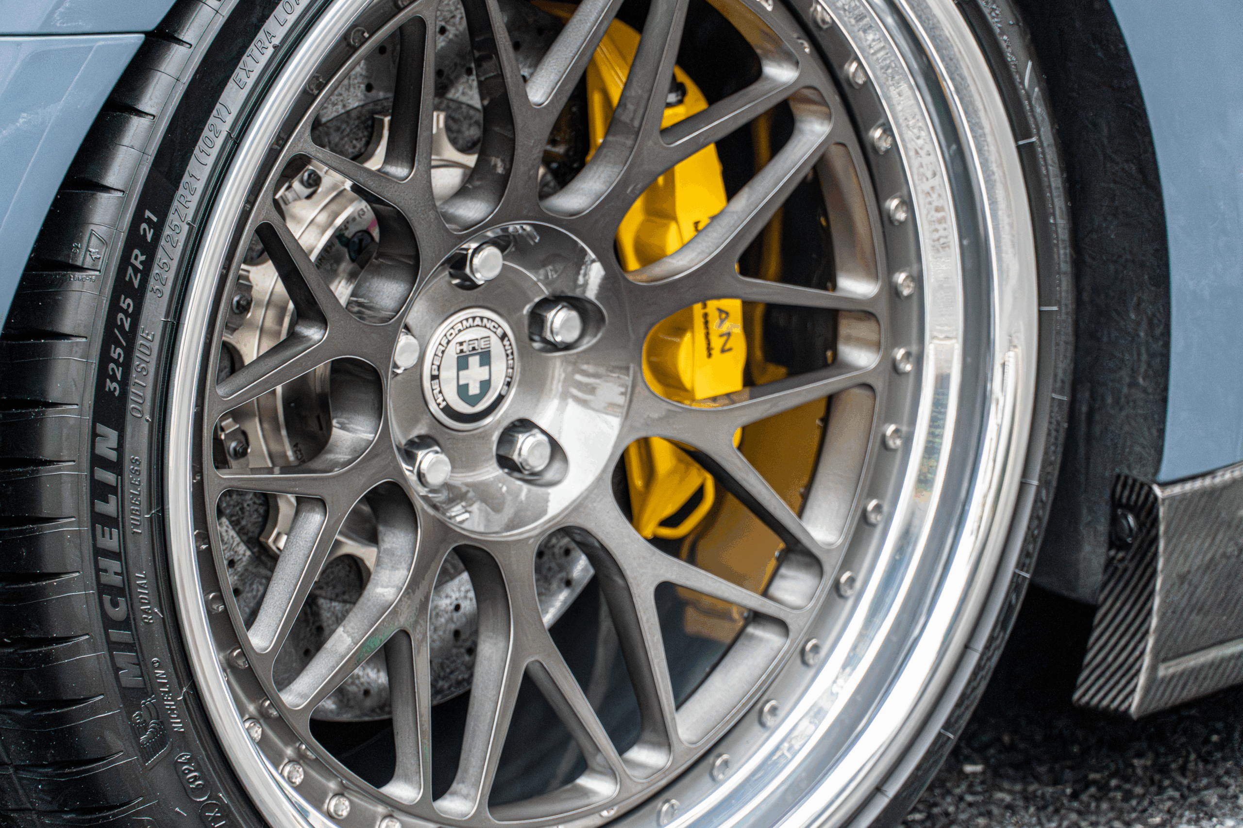 35GTR カスタム　ローダウン　車高調　ロベルタ　HRE クラシック300 NISMO スペシャルエディション