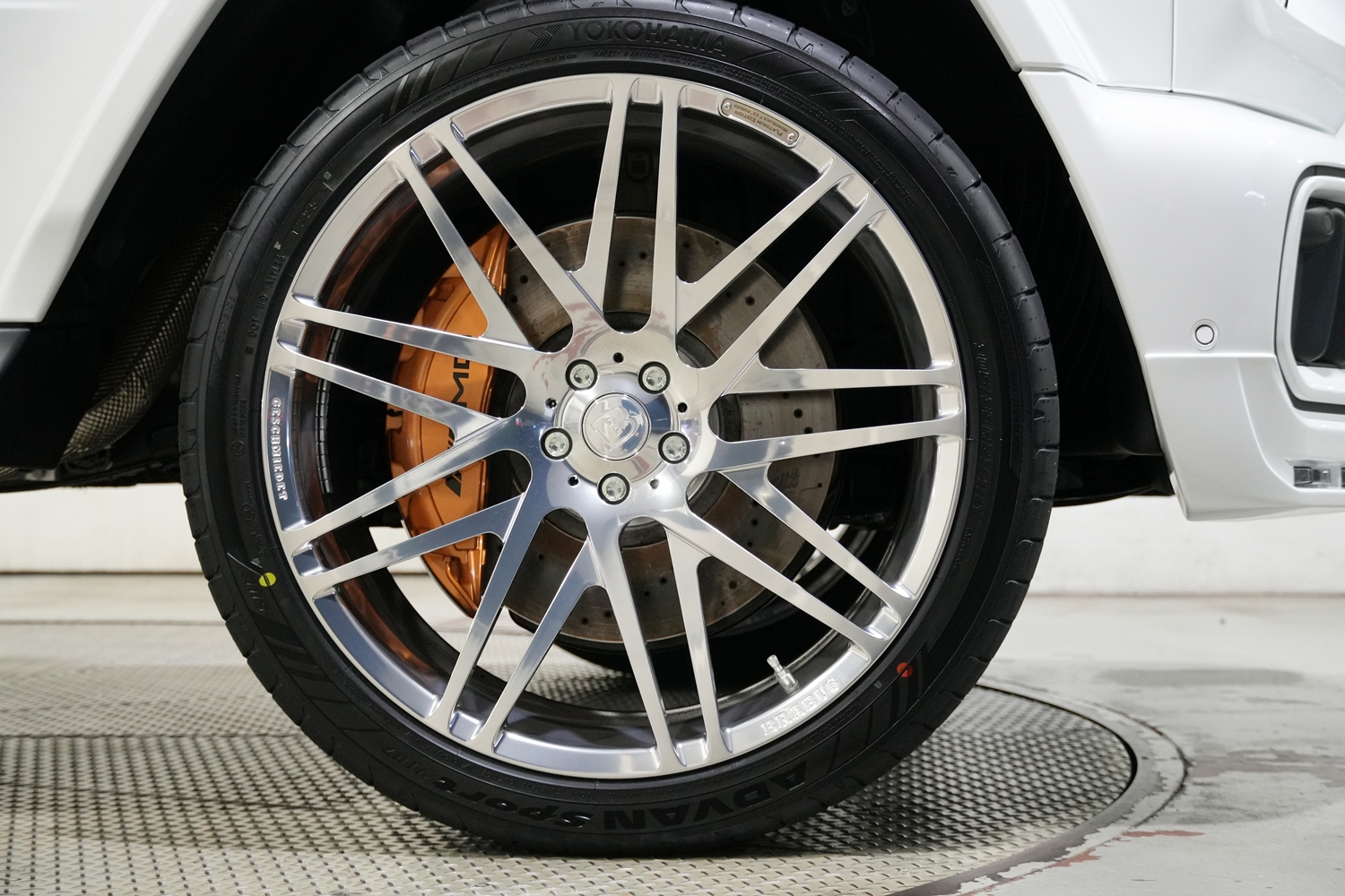 BRABUS　カスタム　ホイール　23インチ　24インチ　鍛造　フォージド