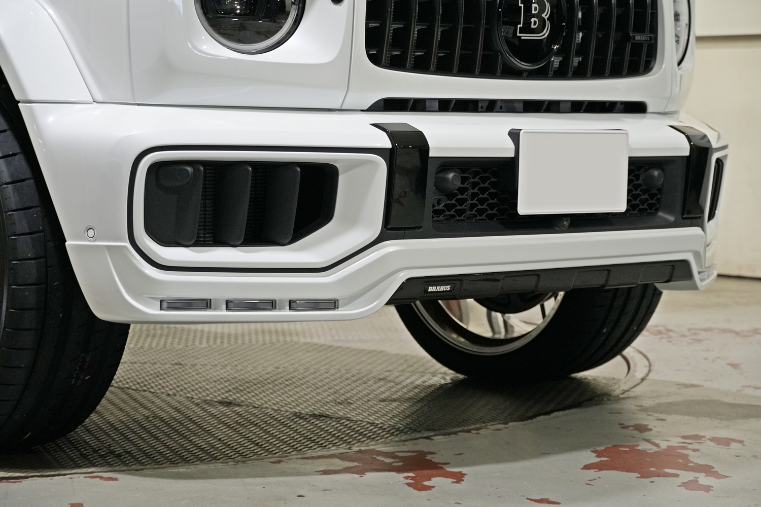 AMG　G63　W465　BRABUS　ブラバス　カスタム　エアロ　
