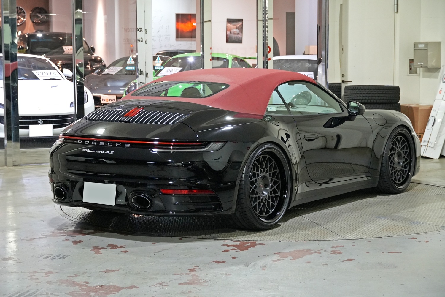 992 カスタム ローダウン KW 鍛造ホイール 22インチ HYPER FORGED EMR