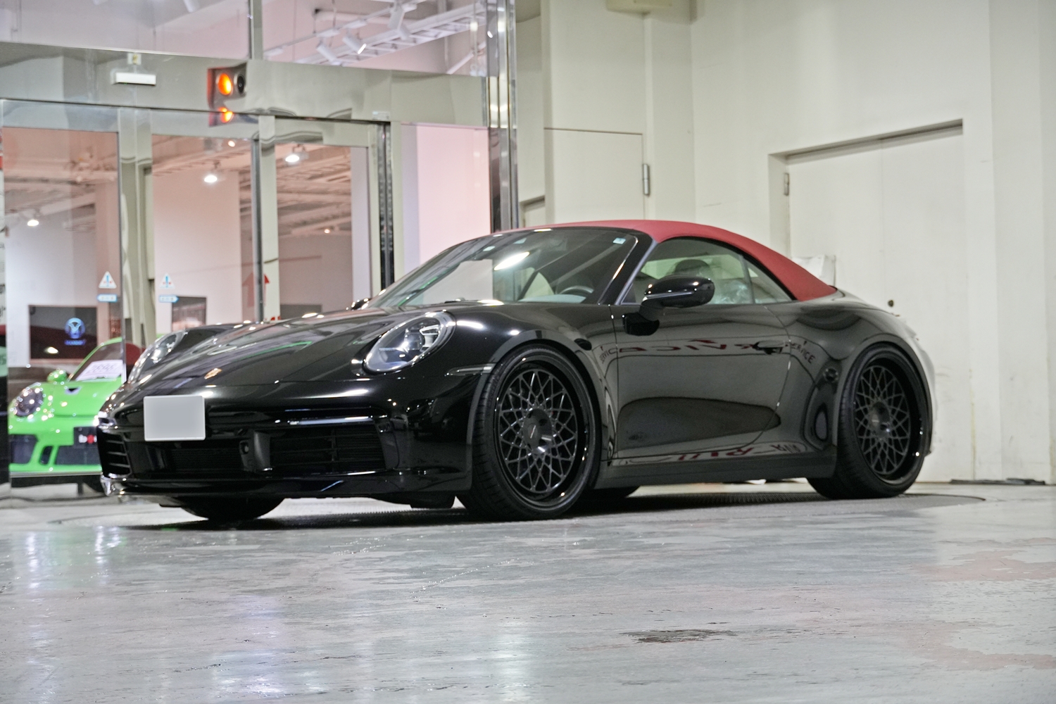 992 カスタム ローダウン KW 鍛造ホイール 22インチ HYPER FORGED EMR