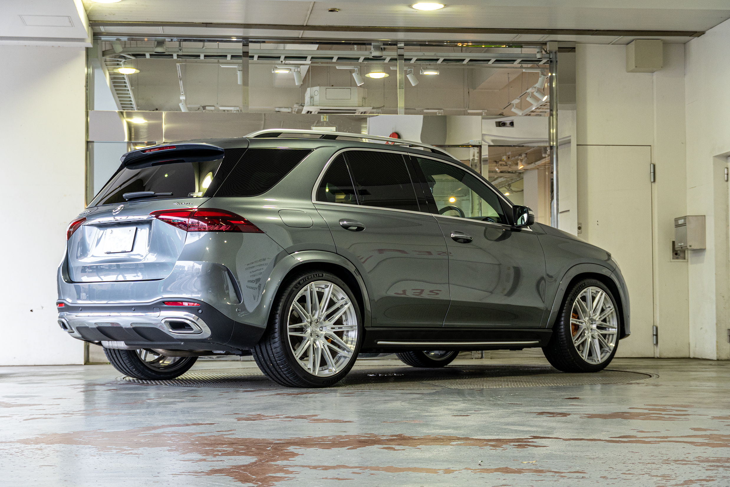GLE カスタム　ローダウン　BCFORGED インチアップ 23インチ