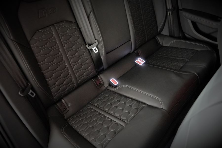 AUDI RS6 ILLUMINATED SEAT BELT BUCKLE AUDI RS6 ILLUMINATED SEAT BELT BUCKLE