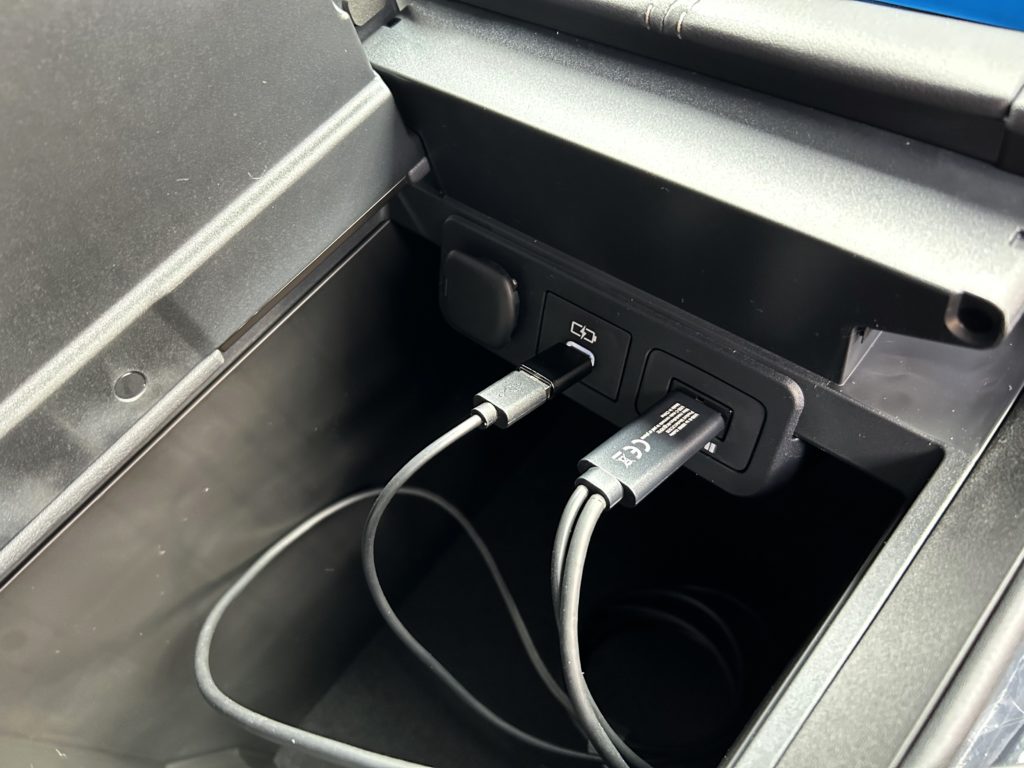 toyota トヨタ アルファード ヴェルファイア author alarm IGLA HDMItoUSB TYPE-C 変換 ミラーリング bond 浦和